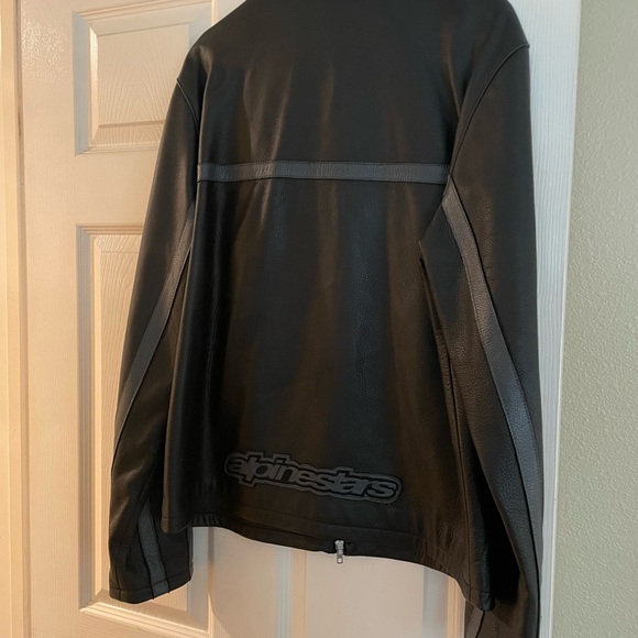 Alpinestars Gray and Black Bomber Jacket - Picture 2 of 4